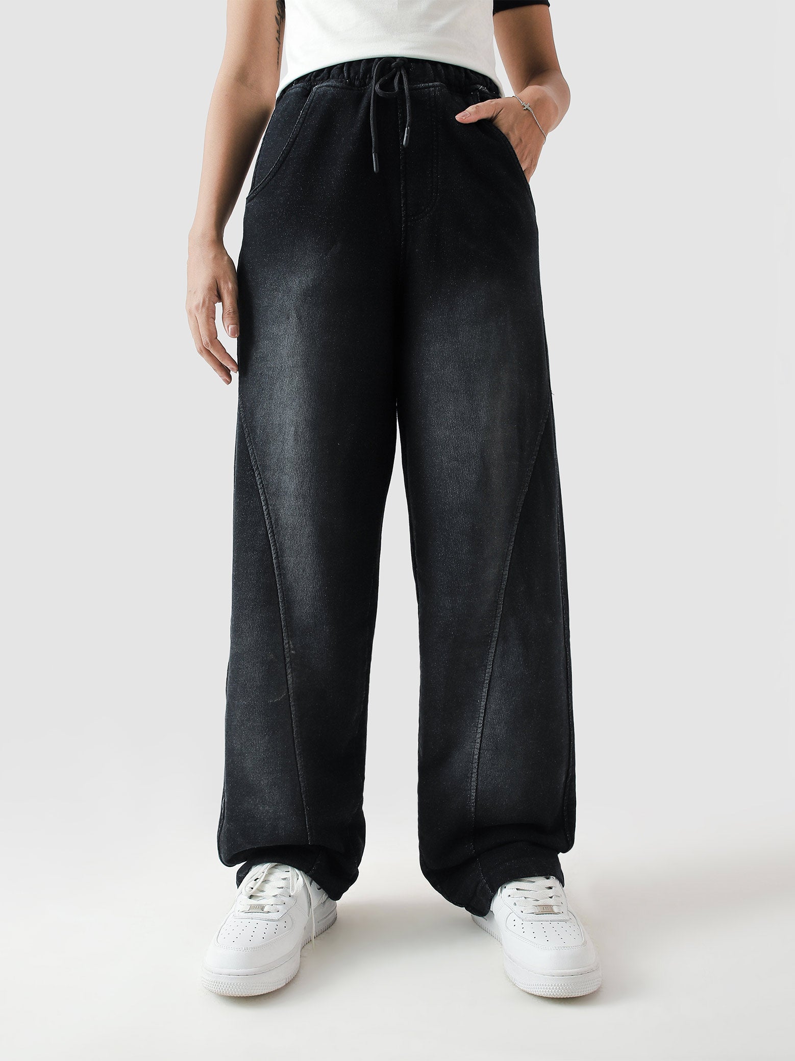 Fade washed baggy trouser flat lay washed fabric texture Pakistan – GROOVY