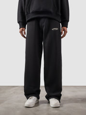 Utility Sweats black male model full body front view relaxed streetwear Pakistan – GROOVY