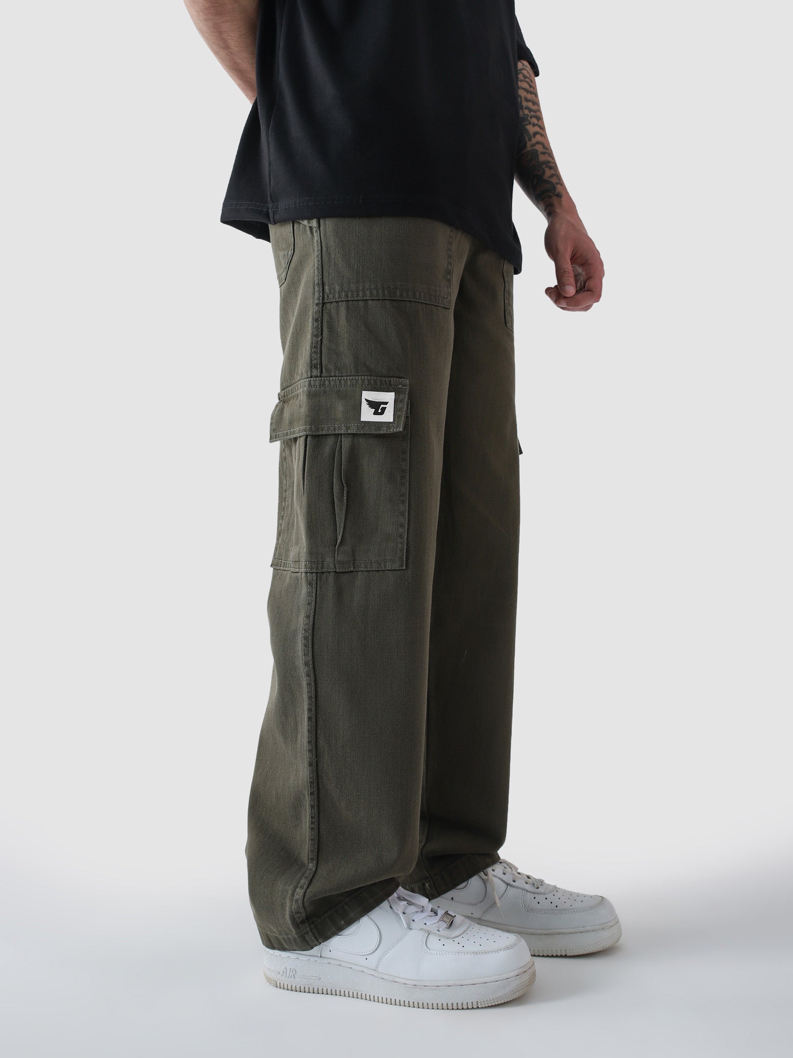 Bundle of (3) VII Cargos - GROOVY