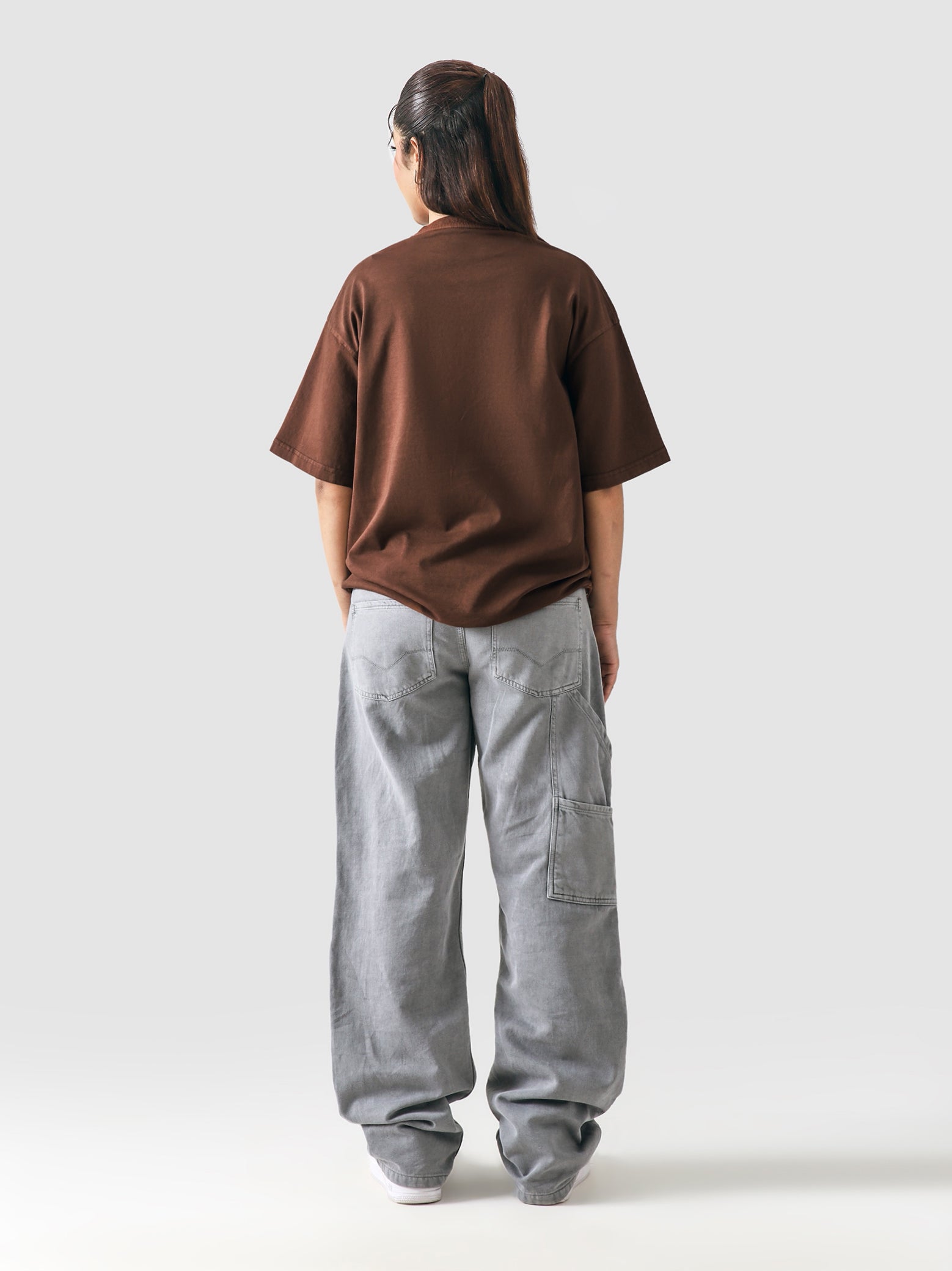 Mocha Brown Washed Blank Tee Outdoor Lifestyle Shot – GROOVY Pakistan