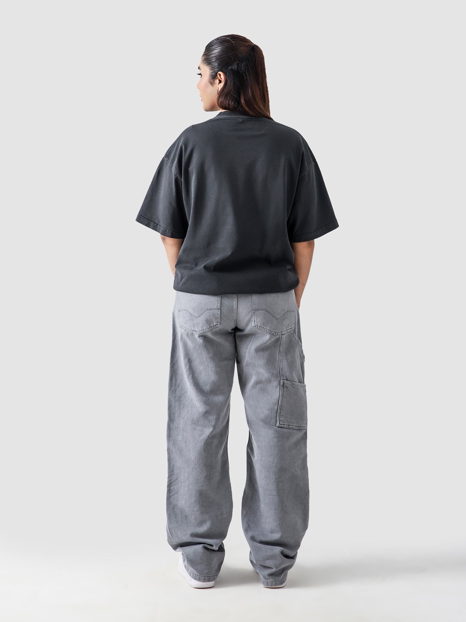 Shadow Grey Washed Blank Tee Flat Lay 240 GSM Cotton – GROOVY Pakistan