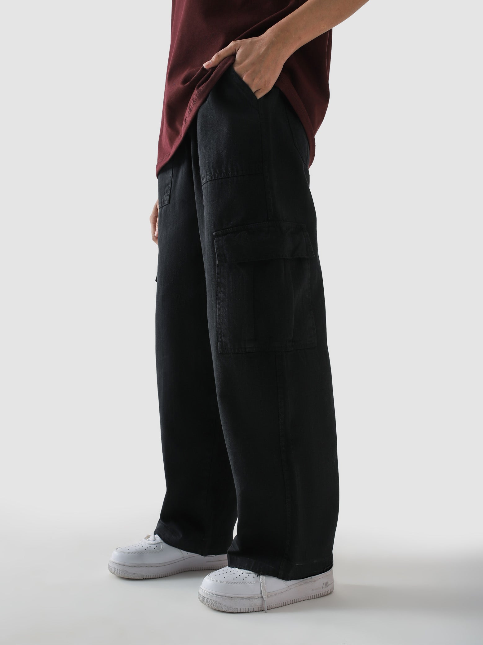 Black VII Cargo - GROOVY