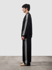 Heritage Top black male model side view full body Pakistan – GROOVY
