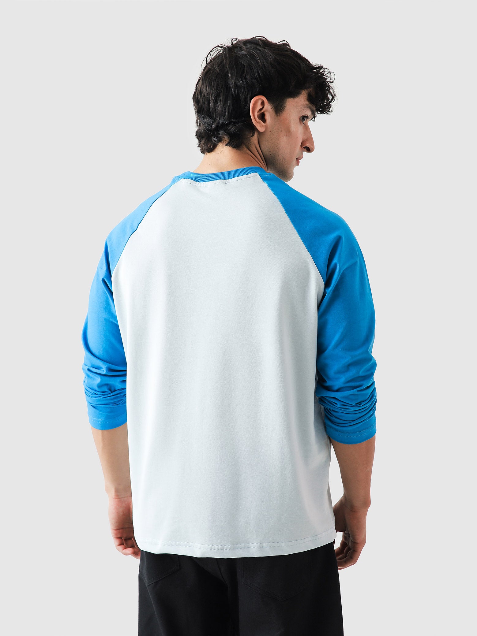 Superman full sleeves tee female model front view frost electric blue Pakistan – GROOVY