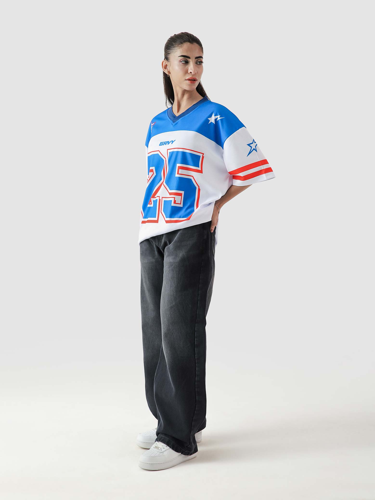 #25 basketball jersey electric blue red male model full body front view Pakistan – GROOVY