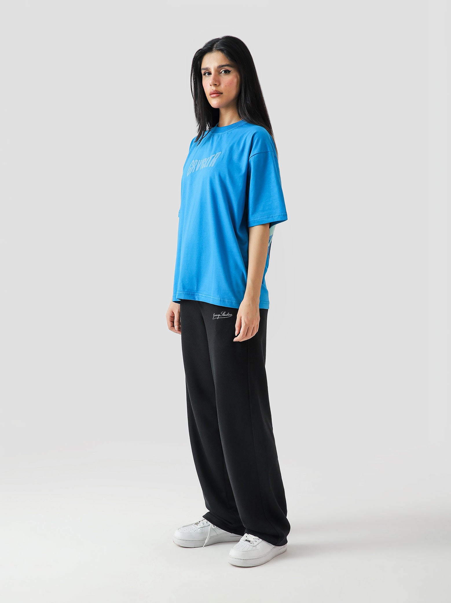 GRVY Shark electric blue tee female model front view Pakistan – GROOVY