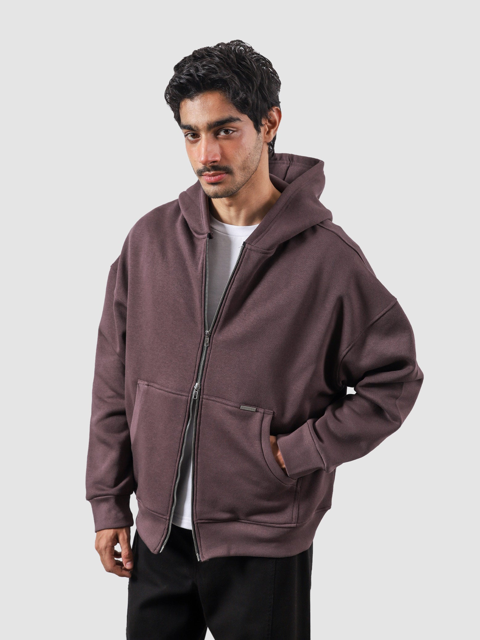 Plum essential zipper hoodie female model back view relaxed fit Pakistan – GROOVY