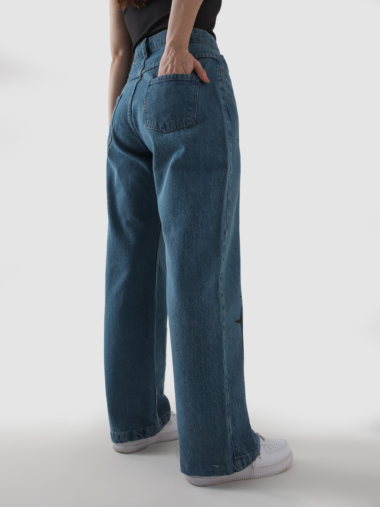 Cross star blue denim female model front view baggy fit Pakistan – GROOVY
