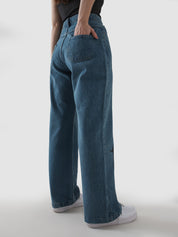 Cross star blue denim female model front view baggy fit Pakistan – GROOVY