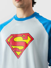 Superman full sleeves tee couple lifestyle shot raglan streetwear Pakistan – GROOVY