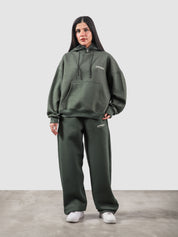 Utility Top heather green couple lifestyle shot streetwear Pakistan – GROOVY