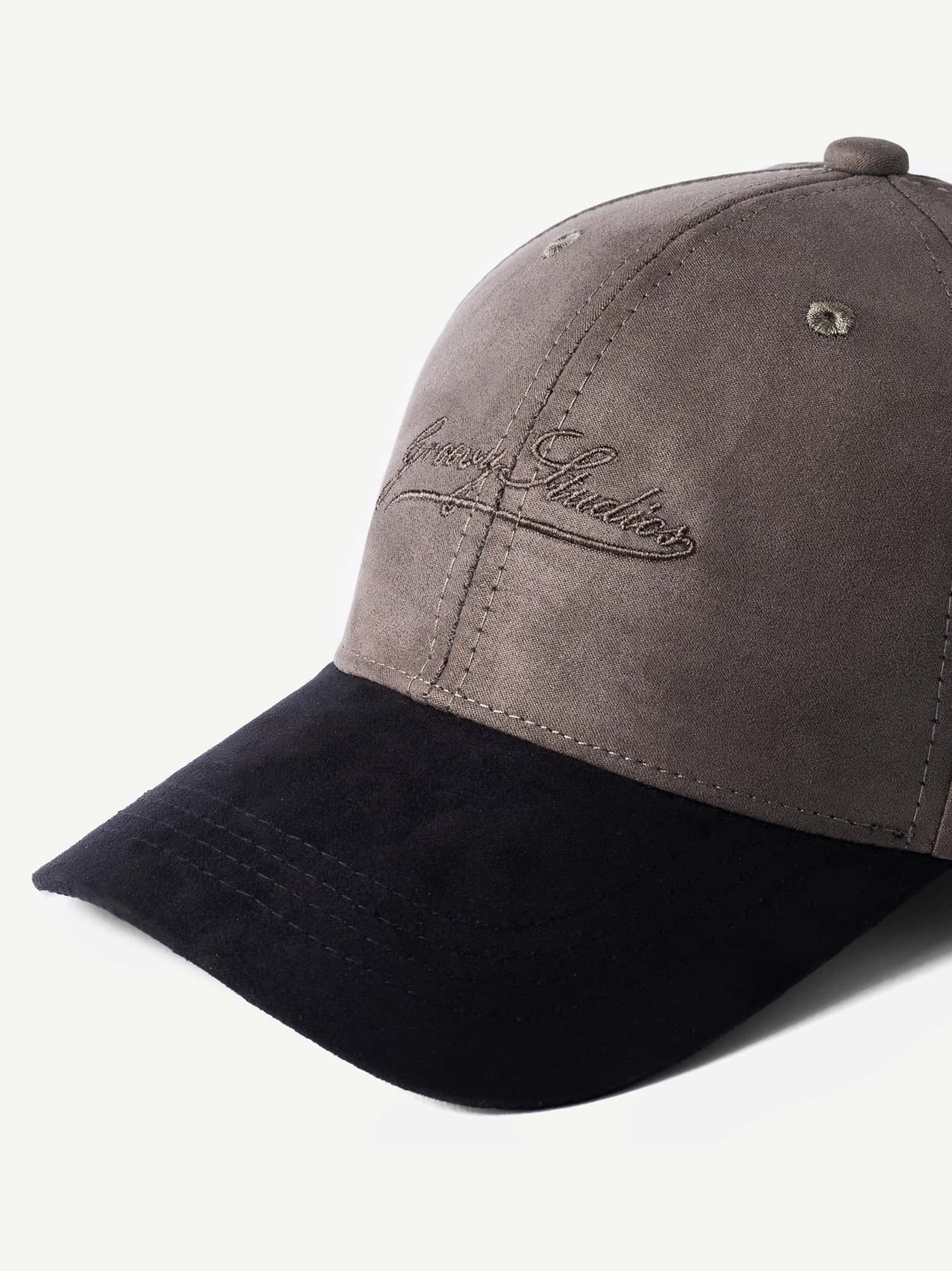 Super Suede cap in storm taupe by GROOVY