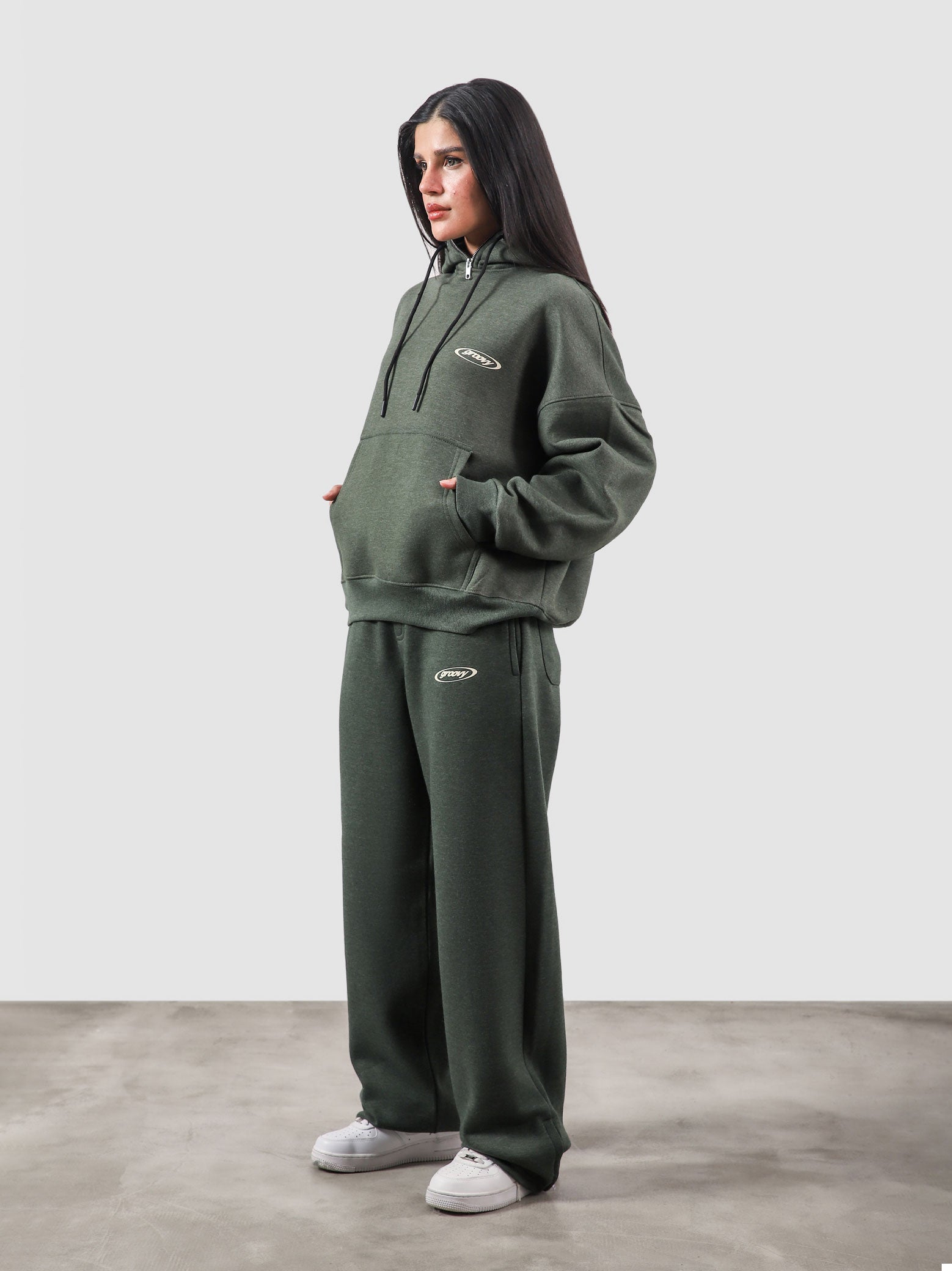 Utility Top heather green male model half body lifestyle shot Pakistan – GROOVY