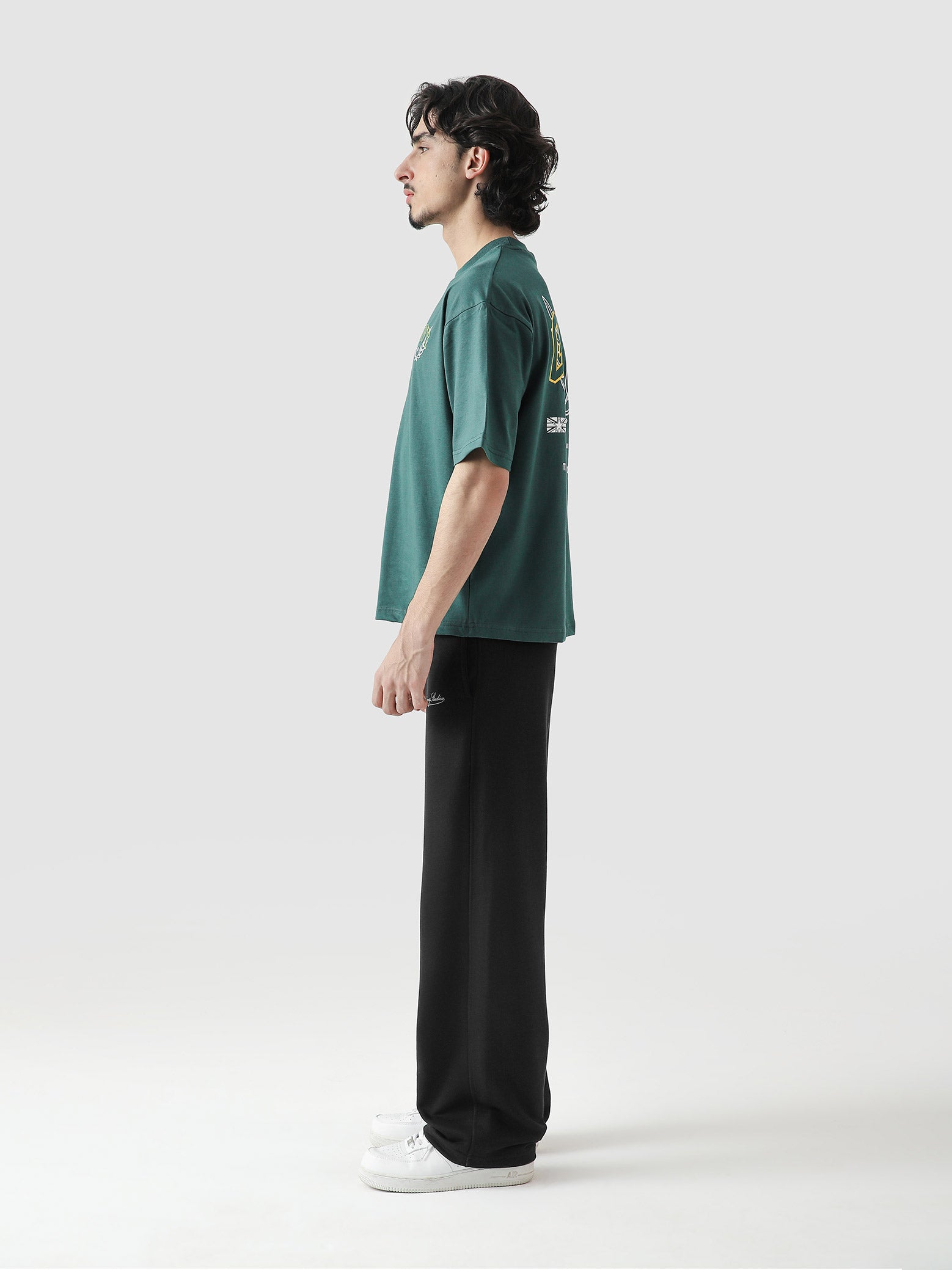 The Best Is Yet To Come 2.0 tee couple lifestyle shot Pakistan – GROOVY