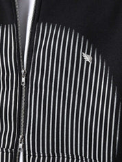The Illusion Zipper hoodie closeup illusion graphic print zipper detail Pakistan – GROOVY