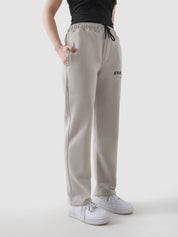Chalk essential trouser detail closeup waistband drawstring fabric Pakistan – GROOVY