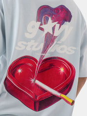 Heart Ashtray frost blue tee couple lifestyle shot Pakistan – GROOVY