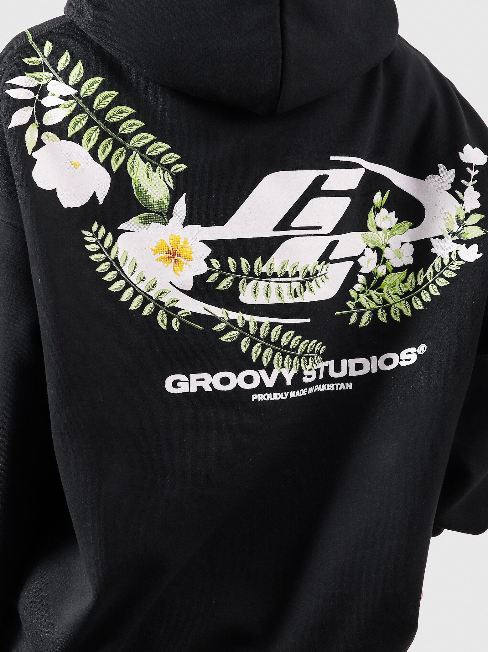 Floral hoodie detail closeup bold floral graphic print Pakistan – GROOVY