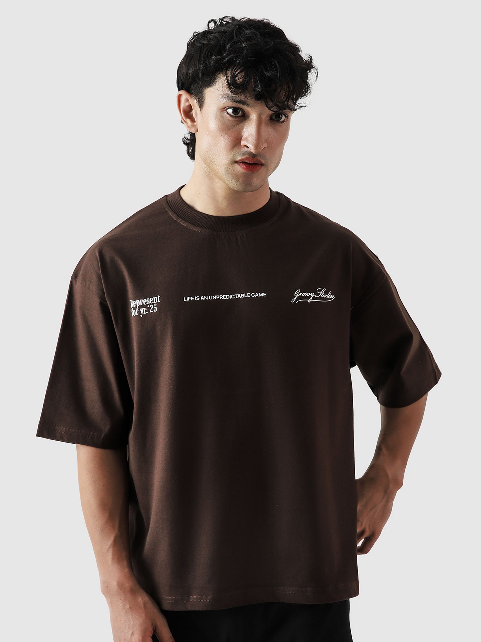 DICES GRVY tee closeup dice graphic print front detail mocha brown Pakistan – GROOVY