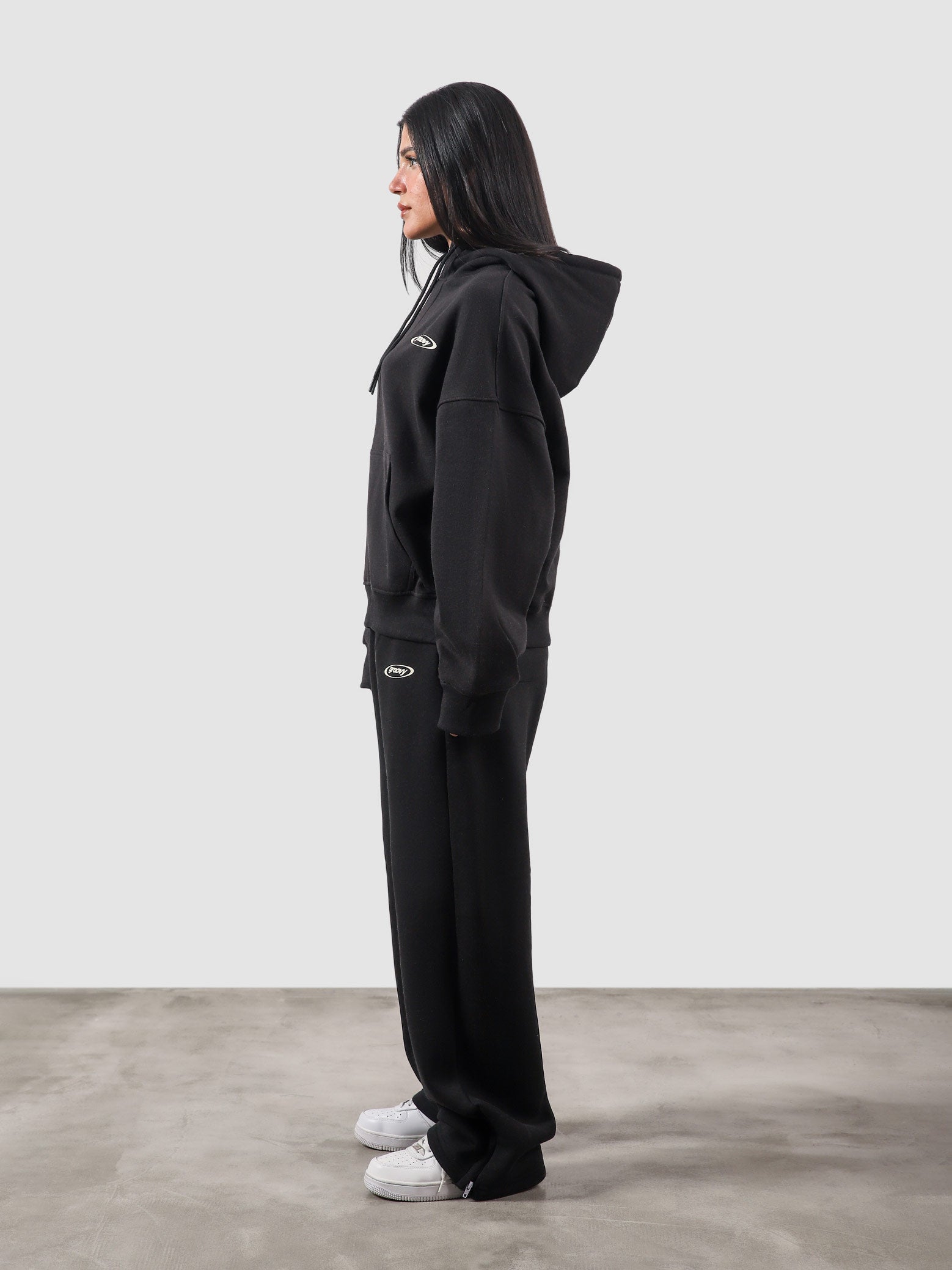 Utility Top black detail closeup fabric construction Pakistan – GROOVY