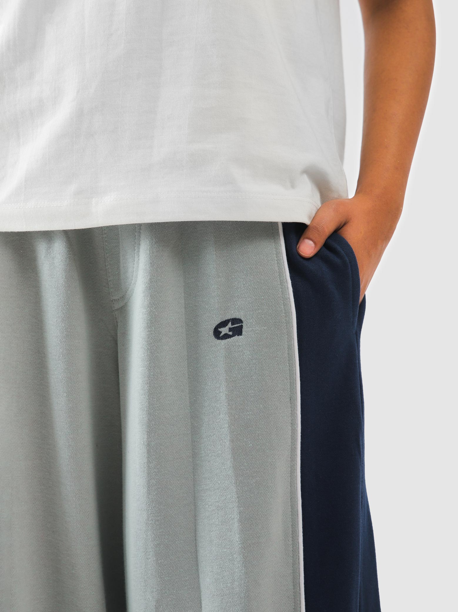 Daily Drift Cool Grey wide leg drape - GROOVY Pakistan