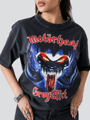 Black Washed Motorhead Tee Female Model Front View – GROOVY Pakistan
