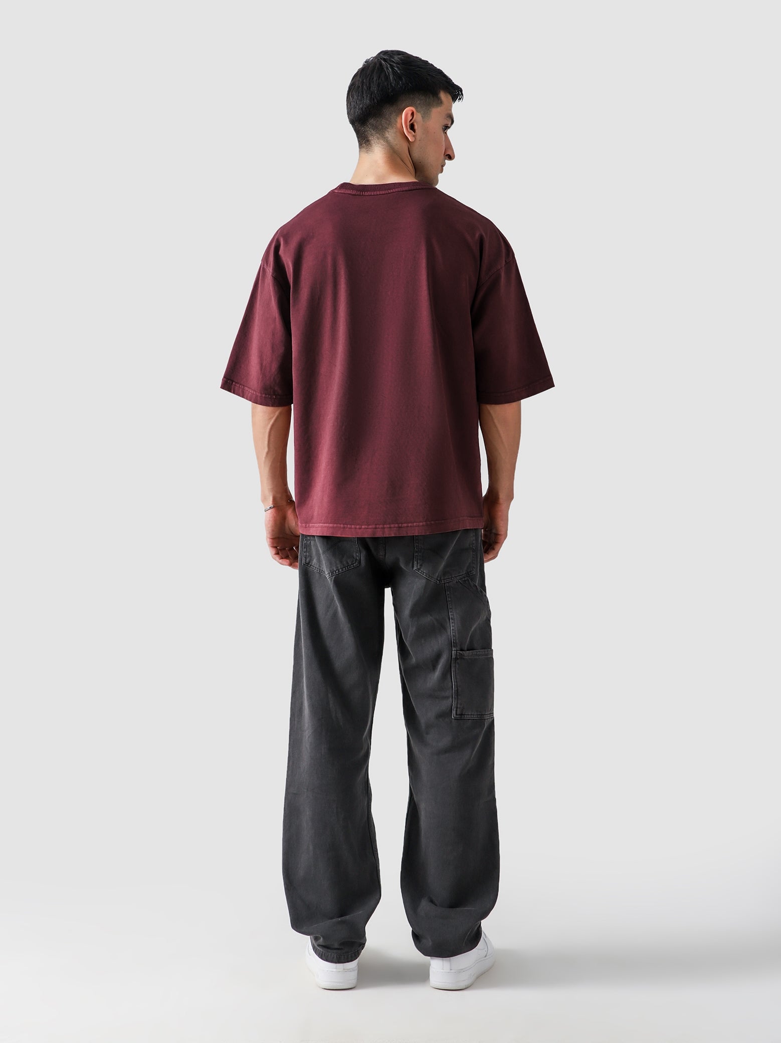 Crimson Washed Blank Tee Male Model Back View – GROOVY Pakistan