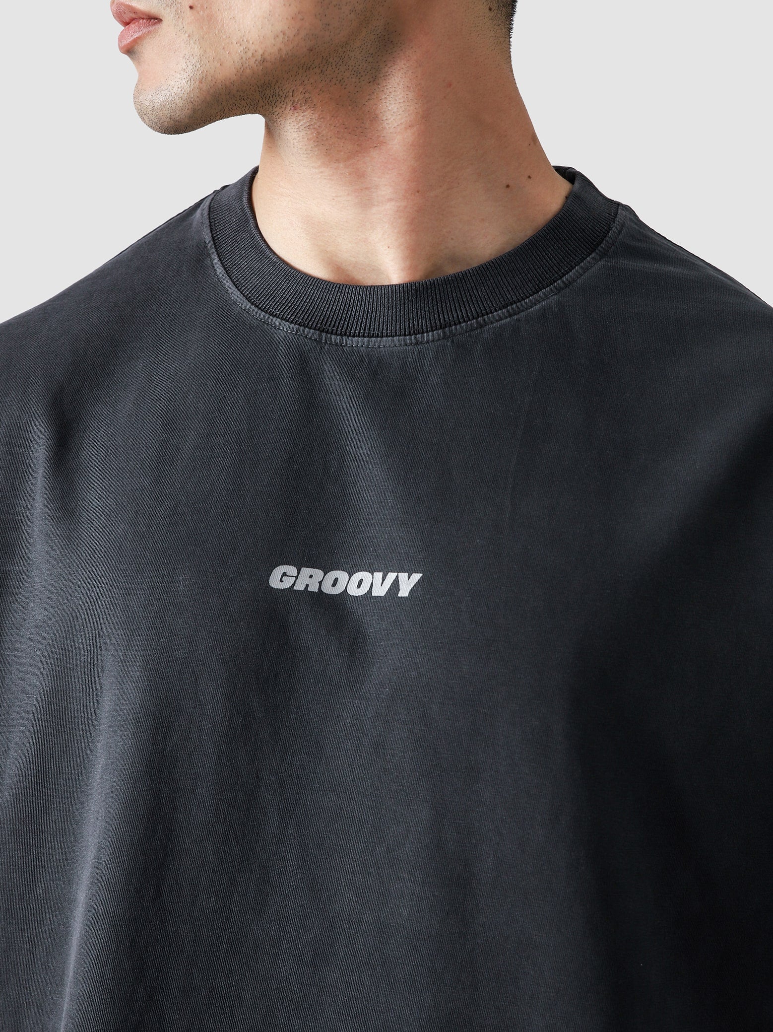 Shadow Grey Washed Blank Tee Couple Lifestyle Shot – GROOVY Pakistan
