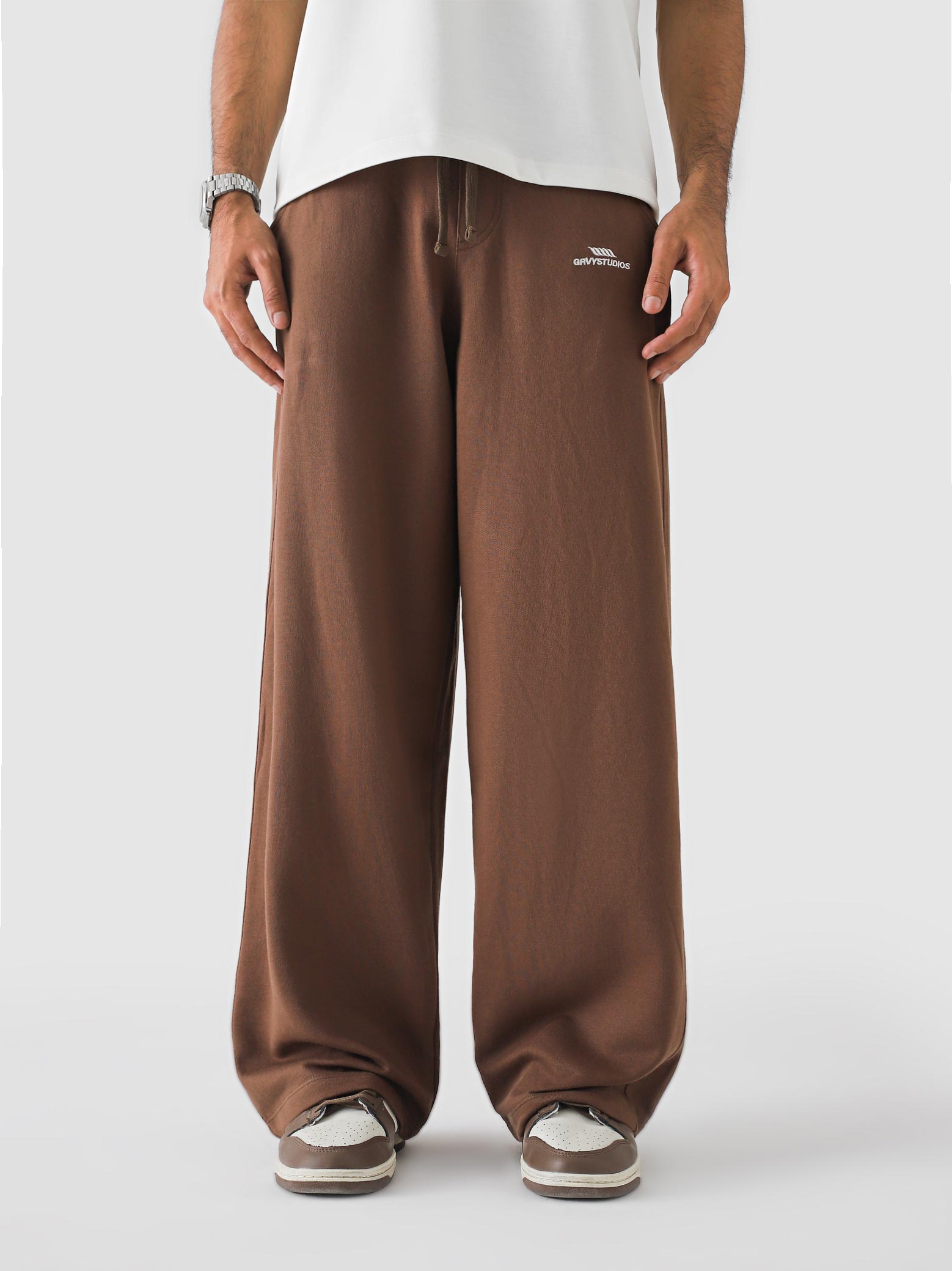 Chocolate Brown Baggy Trouser – Live In Pants | GROOVY Pakistan