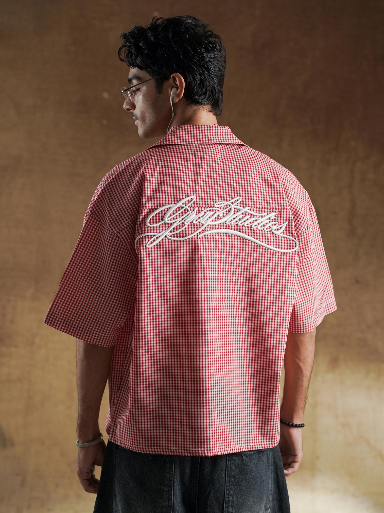 Red and white gingham woven fabric detail - GROOVY Pakistan
