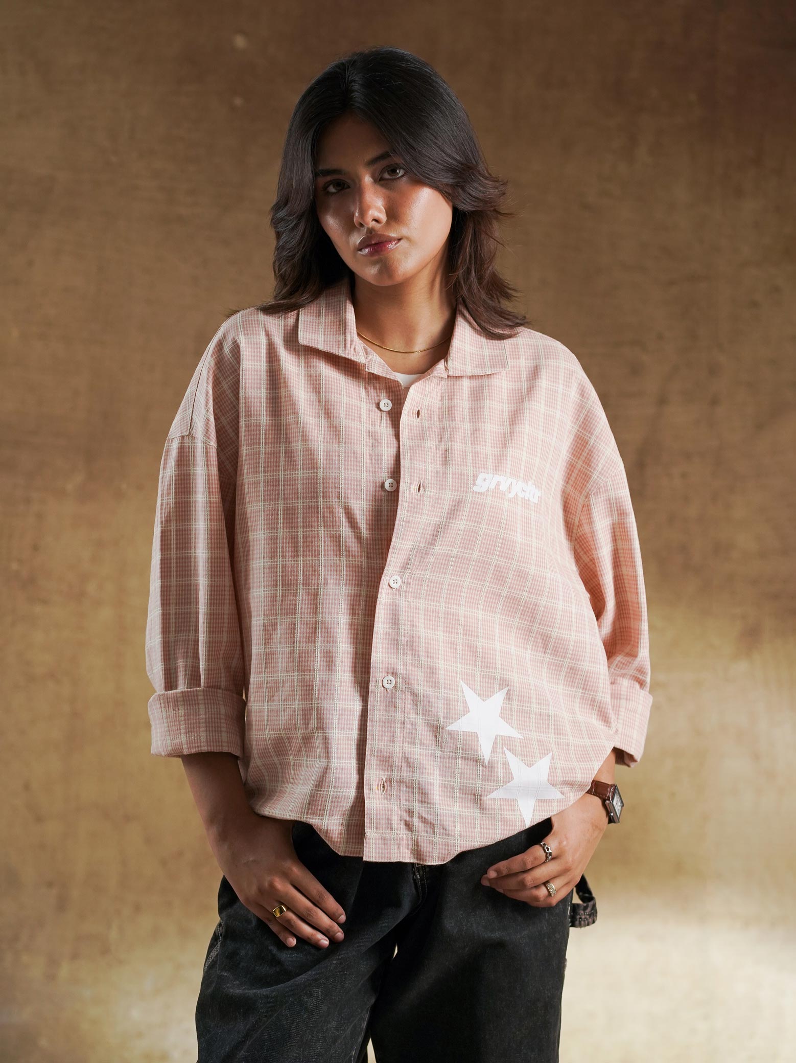Female model wearing salmon plaid oversized shirt - GROOVY Pakistan