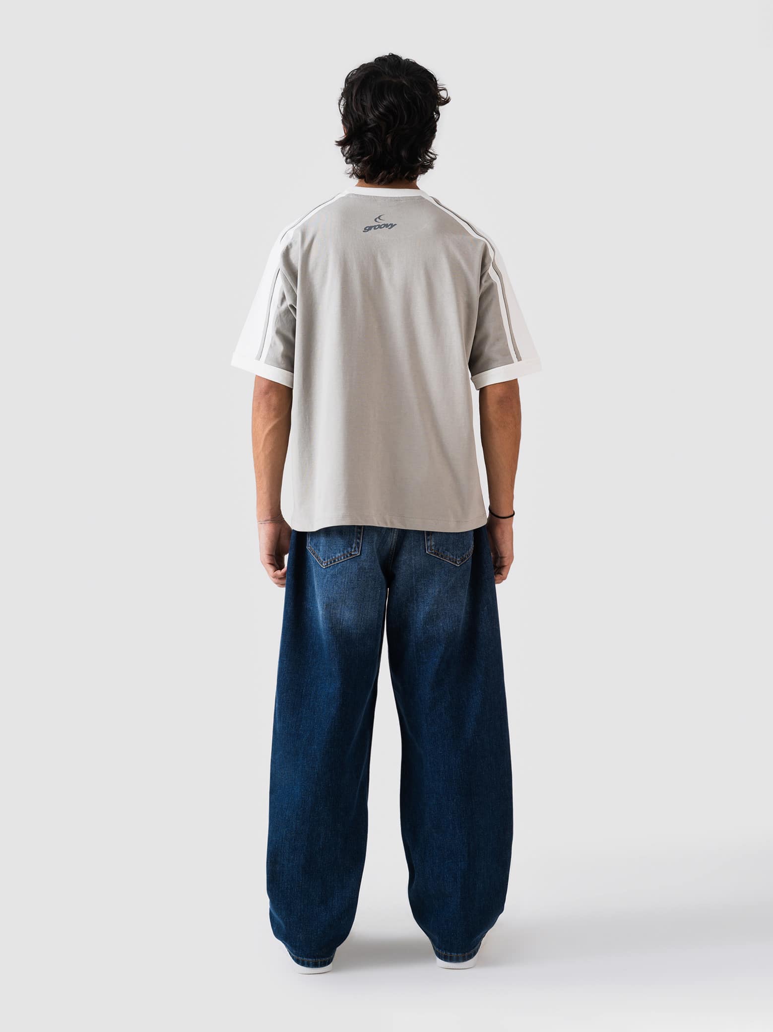slate grey ringer t-shirt from GROOVY, contrast trim, made in Pakistan