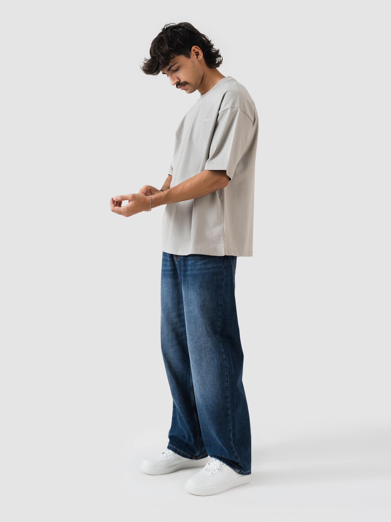 GROOVY streetwear oversized t-shirt, slate grey, embroidered logo