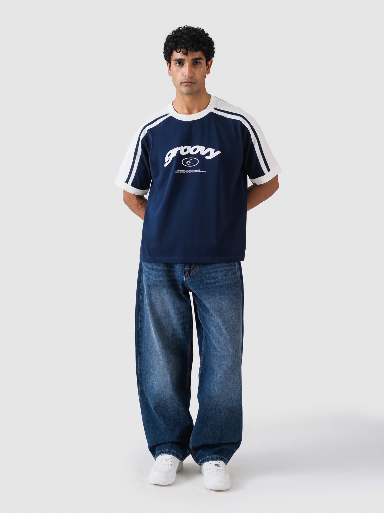 GROOVY streetwear ringer t-shirt, deep blue, contrast trim