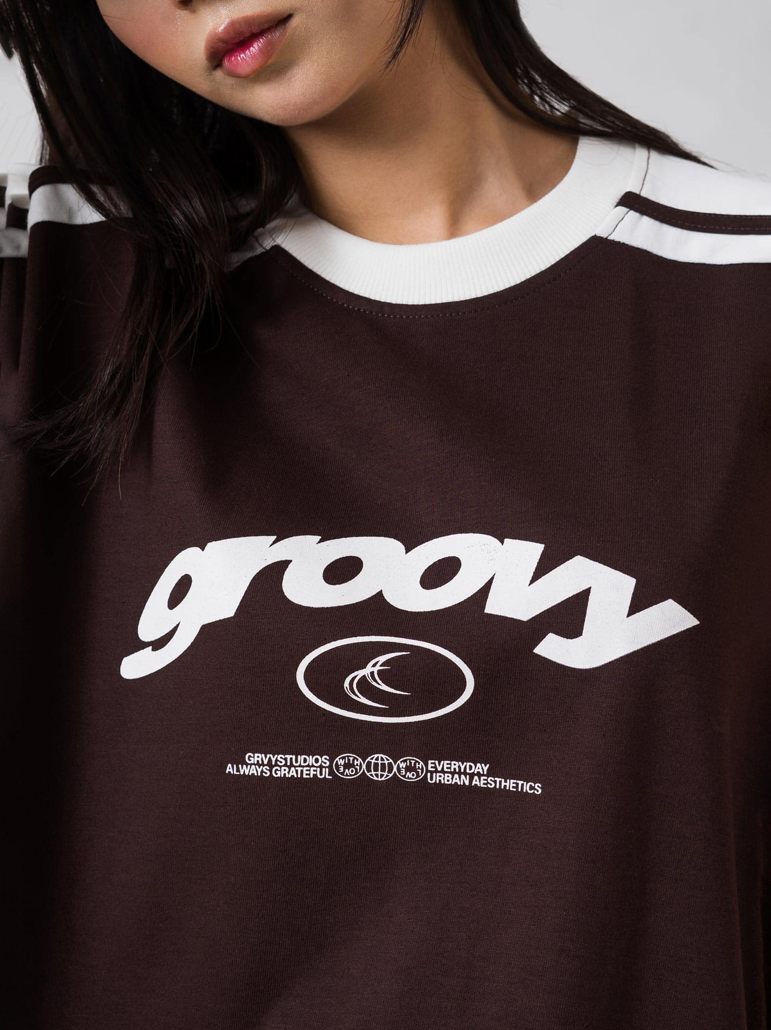EFFORTLESS TEE | MOCHA BROWN