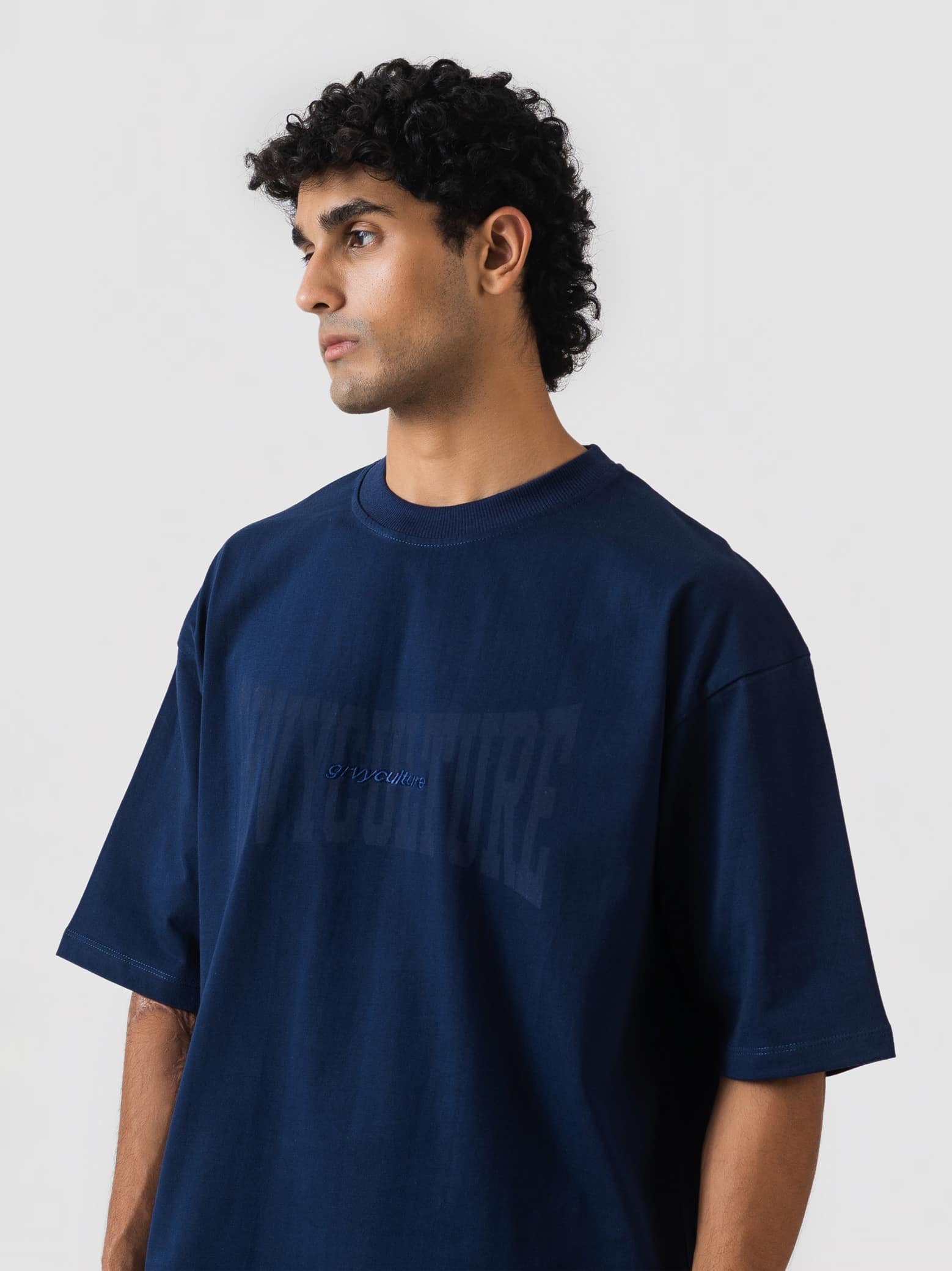 GROOVY navy oversized t-shirt, tonal wordmark print, Pakistan