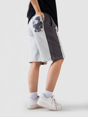 GROOVY Pakistan colorblock shorts, white and grey